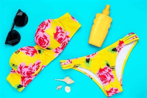 gadget marketing frasi costumi bikini